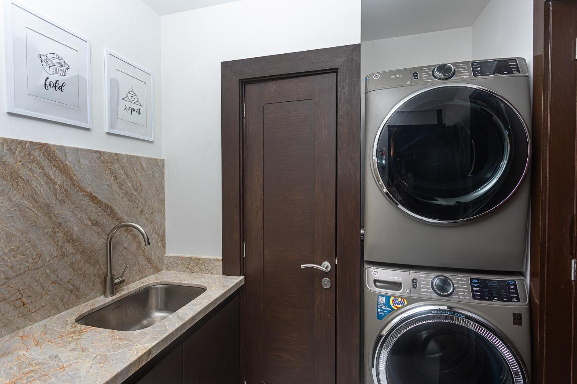 Casa Diva Stunning Ph Ocean View 2 Bedroom & Office At Mareazul Apts Apartamento *